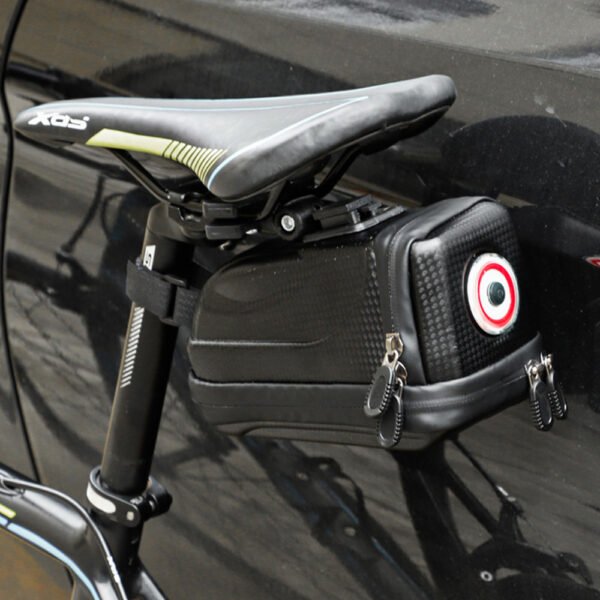 Bicycle tail bag