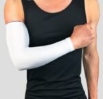 1Pcs Breathable Quick Dry UV Protection Running Arm Sleeves Basketball Elbow Pad Fitness Armguards Sports Cycling Arm Warmers