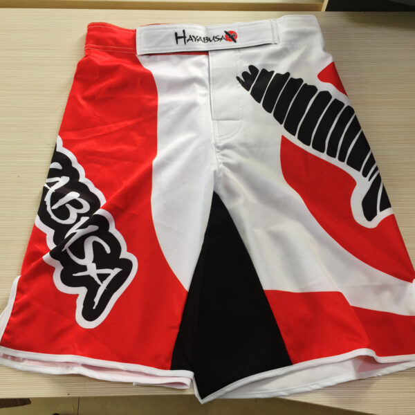 Free kick fighting training loose shorts