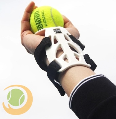 Tennis toss trainer